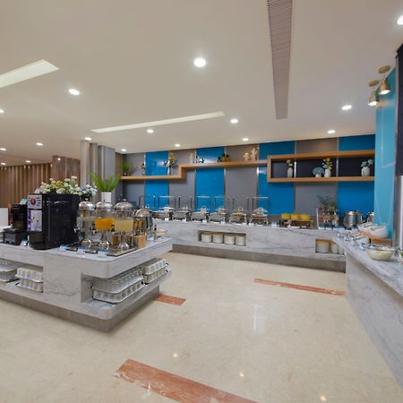 Holiday Inn Express Zhengzhou Zhengdong By Ihg Exterior photo